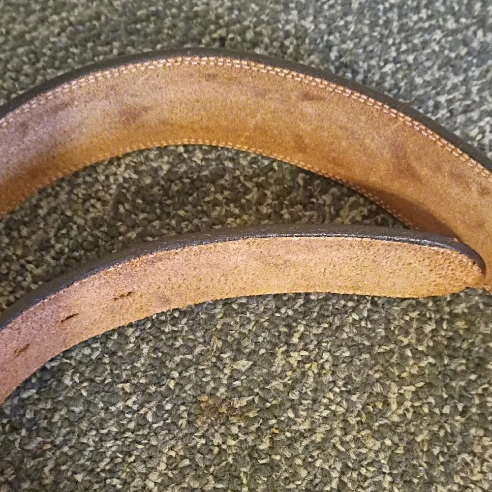 Justin boot embossed Tooled  Western Leather Belt Size 40 Tan Brown Cream Colors